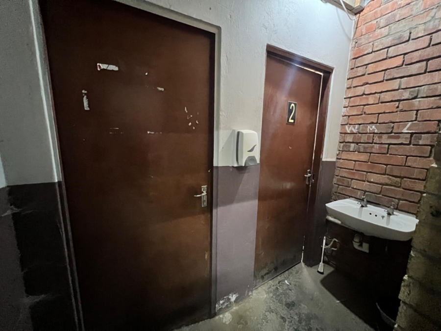 Commercial Property for Sale in Jeffreys Bay Industrial Eastern Cape